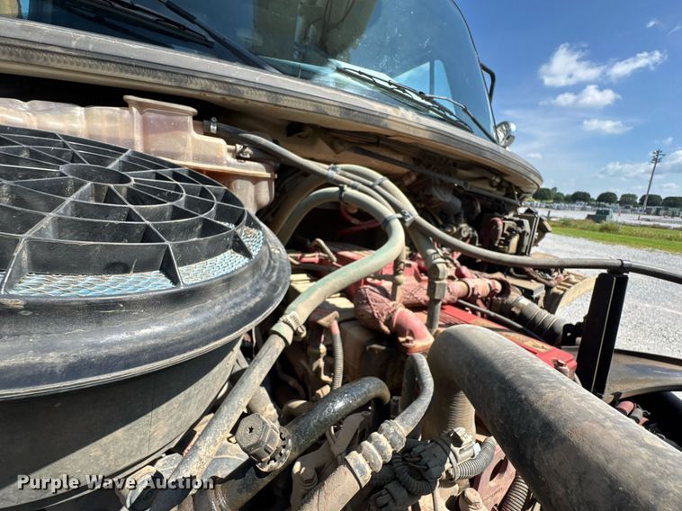 image for item DU9336 2014 Freightliner Business Class M2 bucket truck