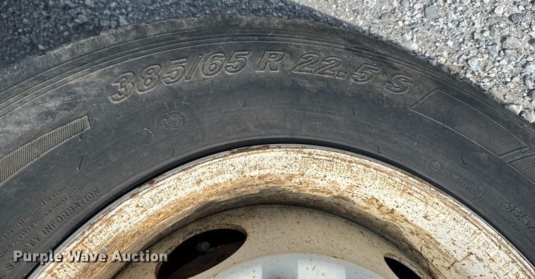 image for item DU9336 2014 Freightliner Business Class M2 bucket truck