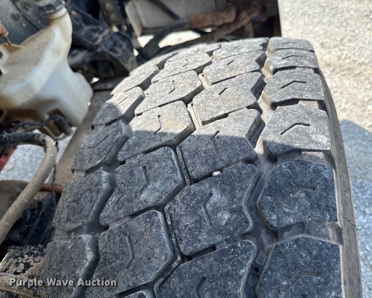 image for item DU9336 2014 Freightliner Business Class M2 bucket truck