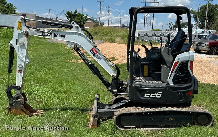 image for item DU9338 2022 Bobcat E26 mini excavator