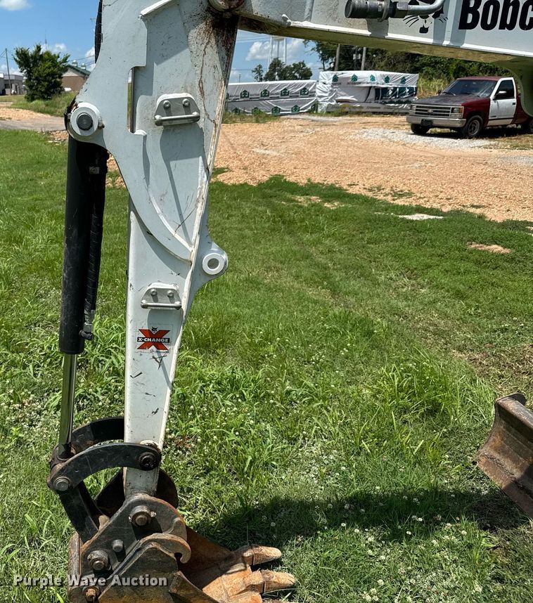 image for item DU9338 2022 Bobcat E26 mini excavator