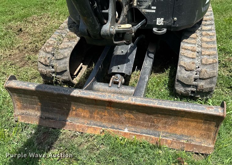 image for item DU9338 2022 Bobcat E26 mini excavator