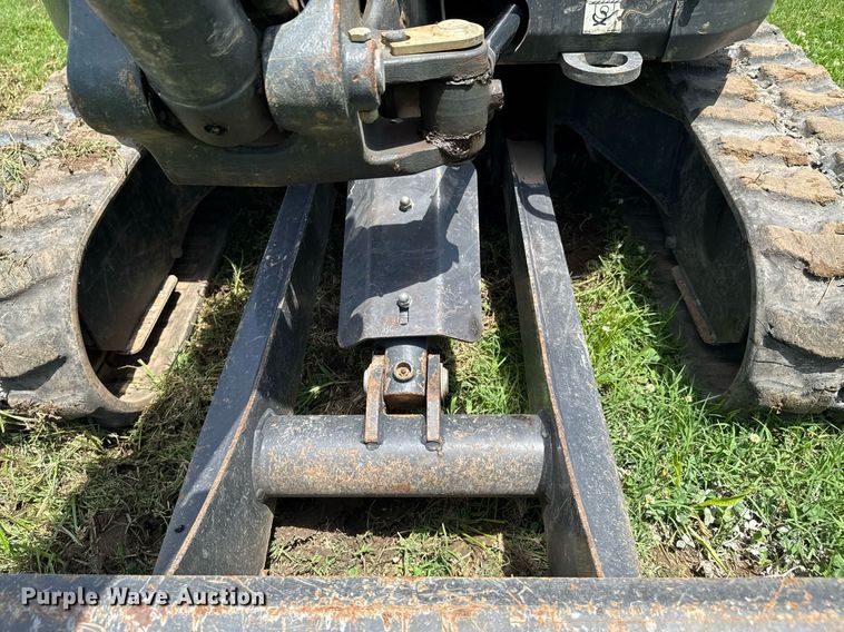 image for item DU9338 2022 Bobcat E26 mini excavator