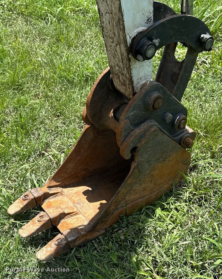 image for item DU9338 2022 Bobcat E26 mini excavator