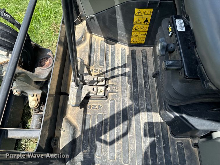 image for item DU9338 2022 Bobcat E26 mini excavator