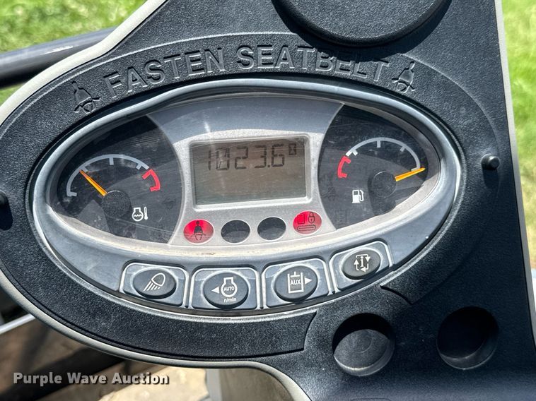 image for item DU9338 2022 Bobcat E26 mini excavator