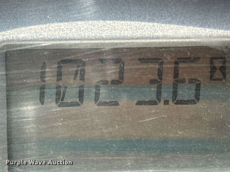 image for item DU9338 2022 Bobcat E26 mini excavator