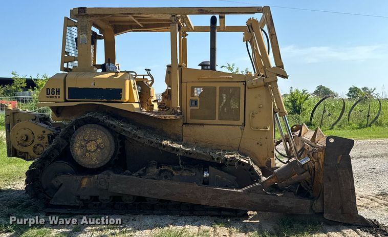 TOPADOR FRONTAL 1986 CATERPILLAR D6HSERIESII