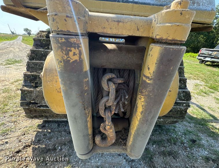 image for item DU9342 1986 Caterpillar D6H Series II dozer