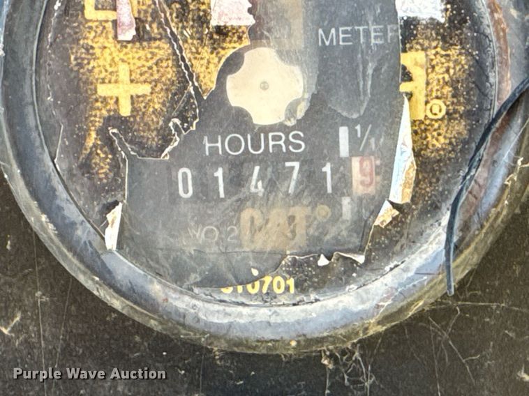 image for item DU9342 1986 Caterpillar D6H Series II dozer