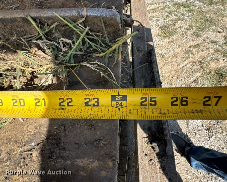 image for item DU9342 1986 Caterpillar D6H Series II dozer