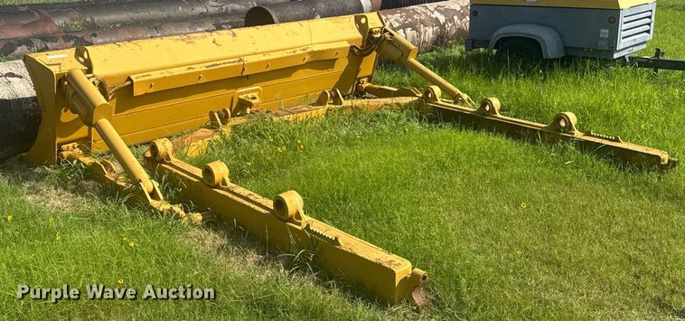 image for item DU9344 13' W dozer blade