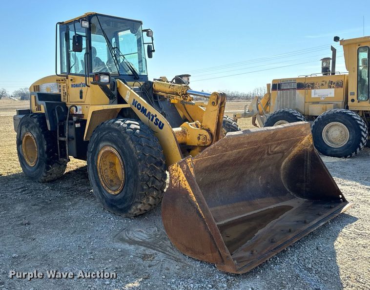 image for item DV1766 2004 Komatsu WA250-5 wheel loader