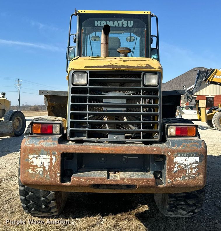 image for item DV1766 2004 Komatsu WA250-5 wheel loader