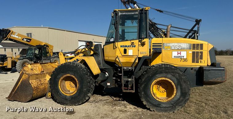 image for item DV1766 2004 Komatsu WA250-5 wheel loader