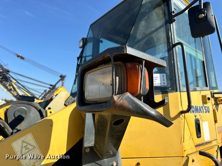 image for item DV1766 2004 Komatsu WA250-5 wheel loader