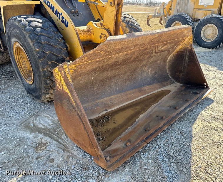 image for item DV1766 2004 Komatsu WA250-5 wheel loader