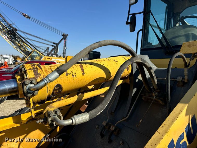 image for item DV1766 2004 Komatsu WA250-5 wheel loader