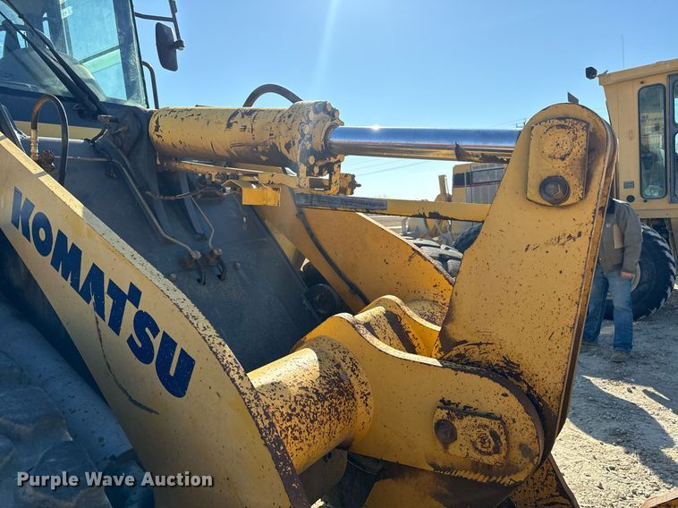 image for item DV1766 2004 Komatsu WA250-5 wheel loader