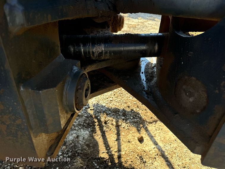 image for item DV1766 2004 Komatsu WA250-5 wheel loader