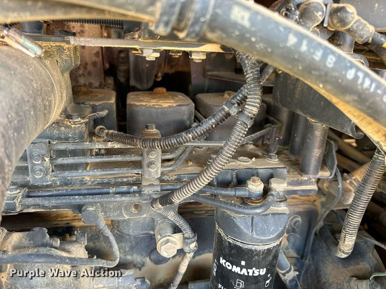 image for item DV1766 2004 Komatsu WA250-5 wheel loader