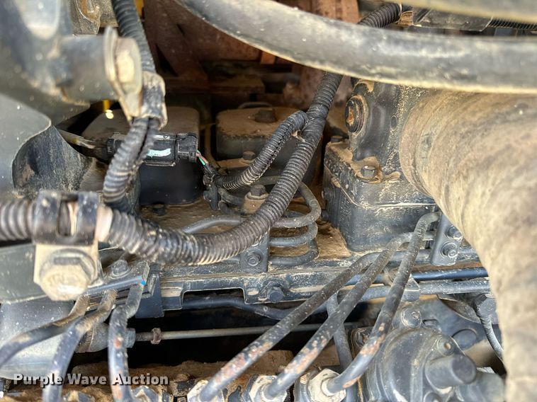 image for item DV1766 2004 Komatsu WA250-5 wheel loader