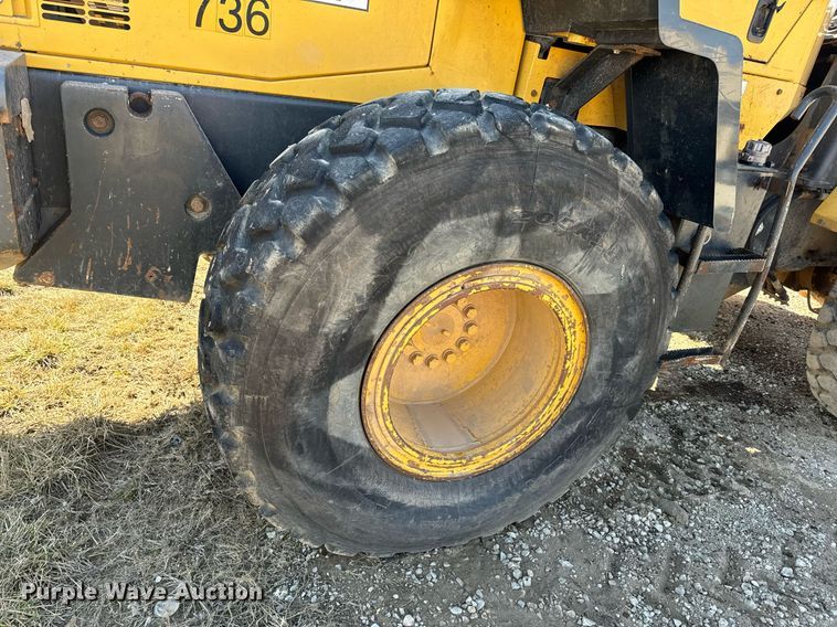 image for item DV1766 2004 Komatsu WA250-5 wheel loader
