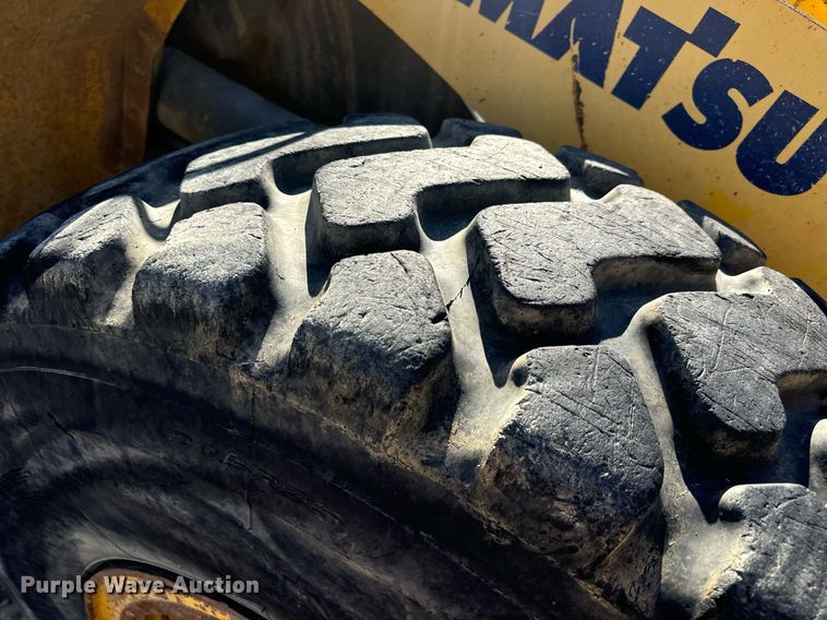 image for item DV1766 2004 Komatsu WA250-5 wheel loader