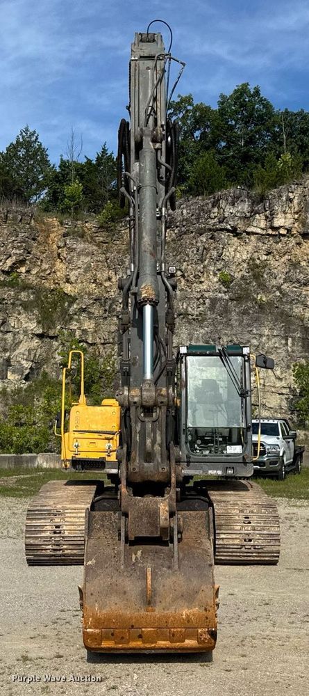 image for item DW3374 2008 Volvo EC210C L excavator