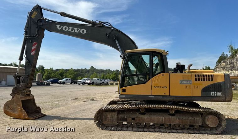 image for item DW3374 2008 Volvo EC210C L excavator