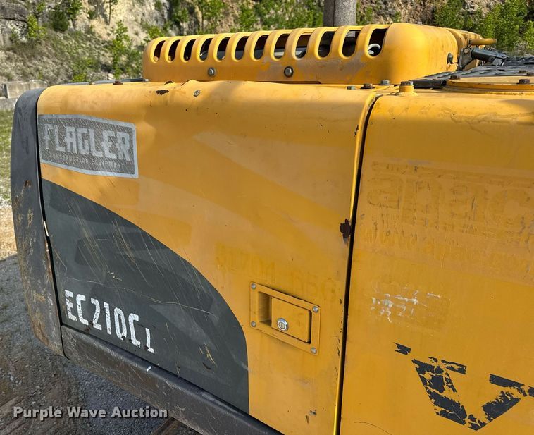 image for item DW3374 2008 Volvo EC210C L excavator