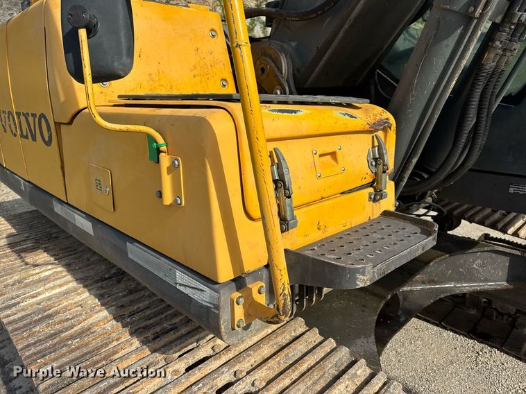 image for item DW3374 2008 Volvo EC210C L excavator