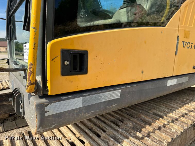 image for item DW3374 2008 Volvo EC210C L excavator