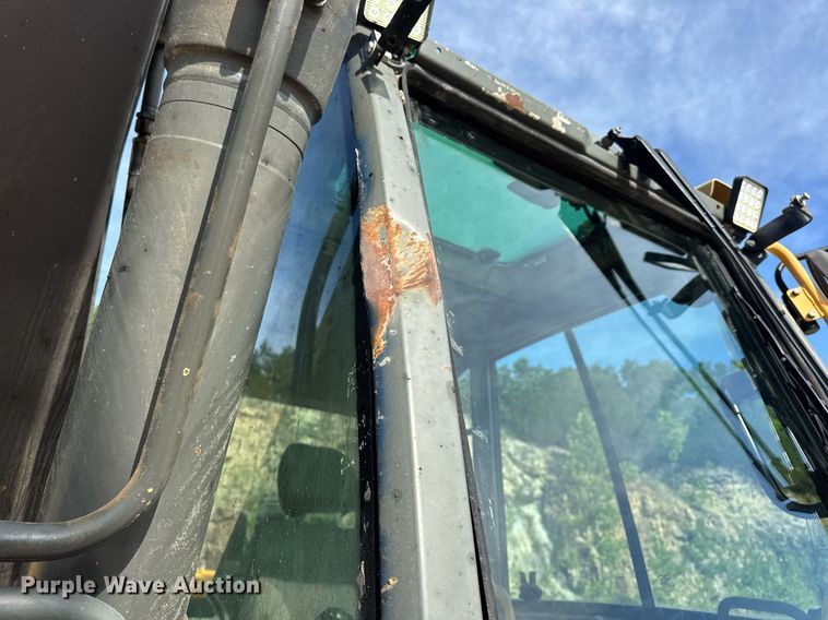 image for item DW3374 2008 Volvo EC210C L excavator