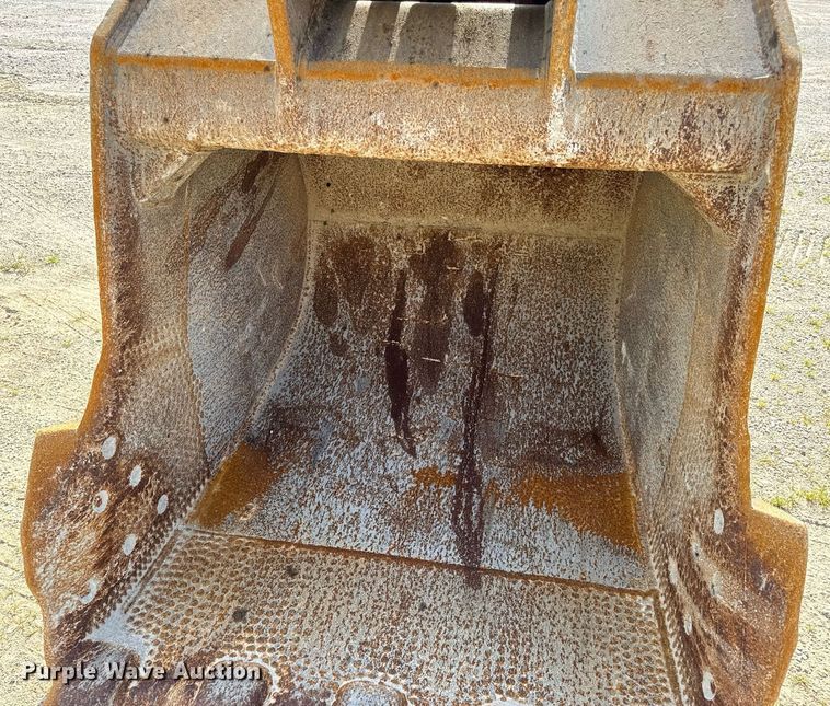 image for item DW3374 2008 Volvo EC210C L excavator