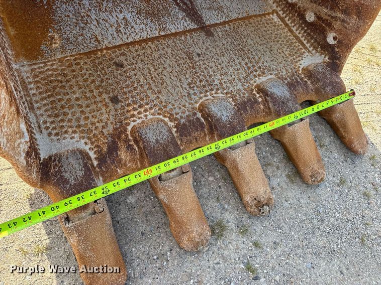 image for item DW3374 2008 Volvo EC210C L excavator