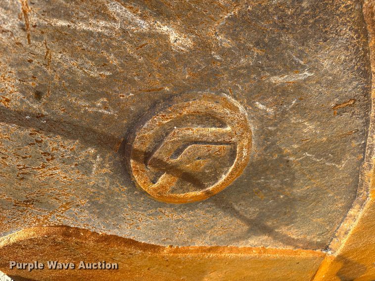 image for item DW3374 2008 Volvo EC210C L excavator