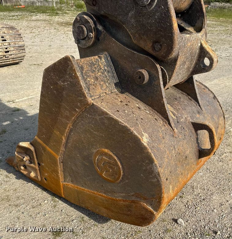 image for item DW3374 2008 Volvo EC210C L excavator