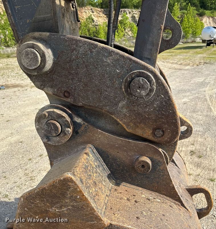 image for item DW3374 2008 Volvo EC210C L excavator