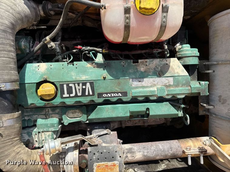 image for item DW3374 2008 Volvo EC210C L excavator