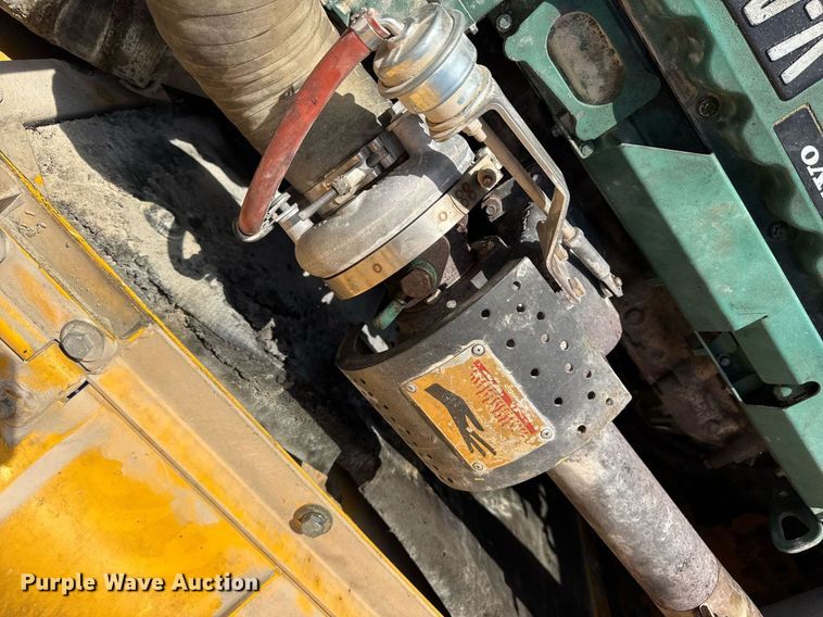 image for item DW3374 2008 Volvo EC210C L excavator