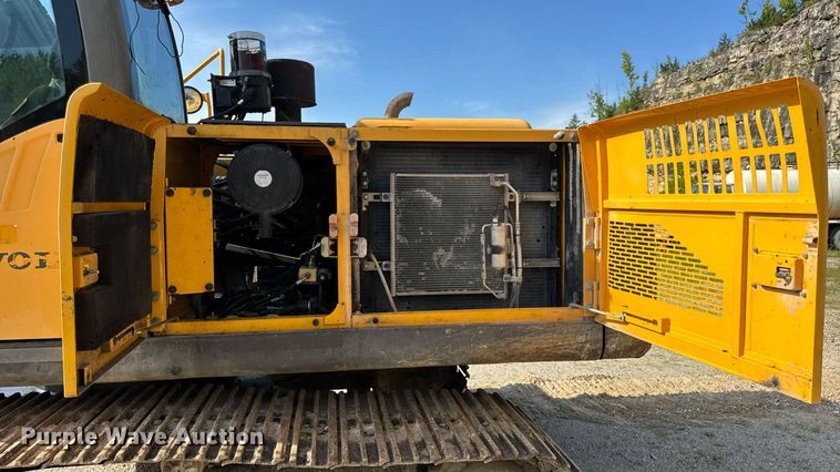 image for item DW3374 2008 Volvo EC210C L excavator