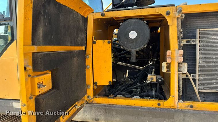 image for item DW3374 2008 Volvo EC210C L excavator