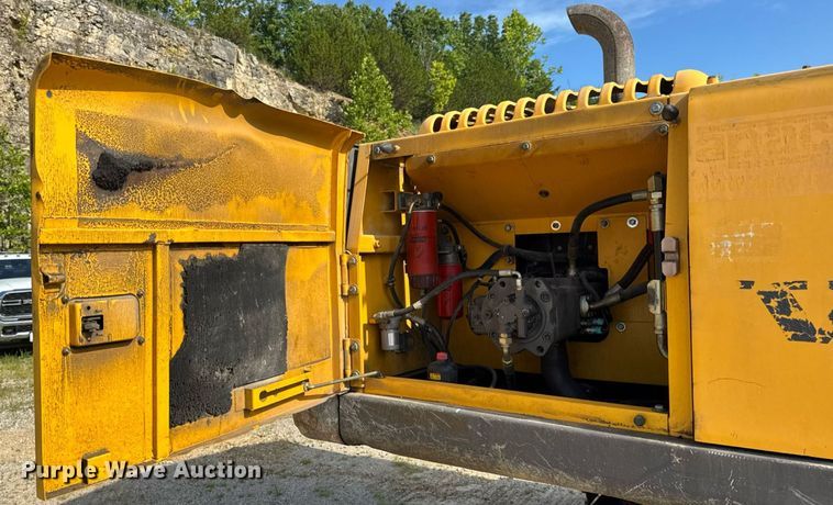 image for item DW3374 2008 Volvo EC210C L excavator