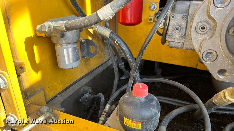 image for item DW3374 2008 Volvo EC210C L excavator