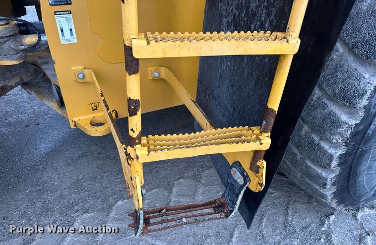 image for item DW3387 2015 John Deere 844K-II wheel loader