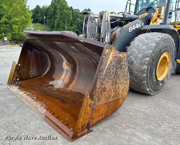 image for item DW3387 2015 John Deere 844K-II wheel loader