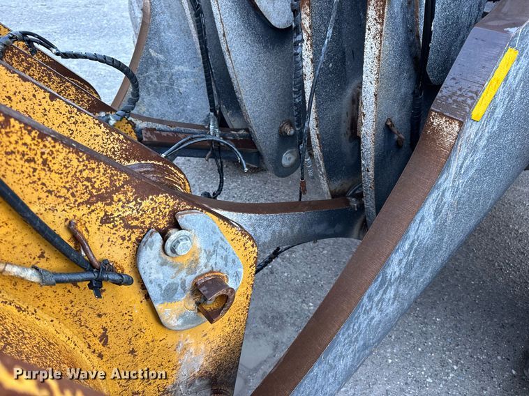 image for item DW3387 2015 John Deere 844K-II wheel loader