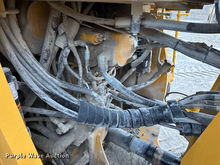 image for item DW3387 2015 John Deere 844K-II wheel loader