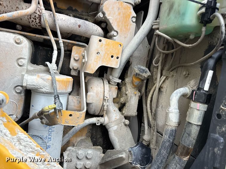 image for item DW3387 2015 John Deere 844K-II wheel loader